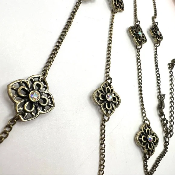 VINTAGE⚜️PREMIER DESIGNS Antiqued Golden Charm Necklace - Picture 5 of 6